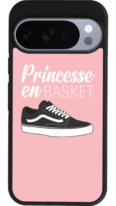 Coque Google Pixel 10 / Pixel 10 Pro - Silicone rigide noir princesse en basket