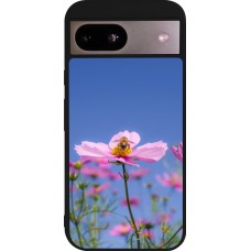 Coque Google Pixel 8a - Silicone rigide noir Bee on a flower 2026