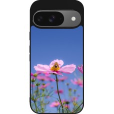 Coque Google Pixel 9 / Pixel 9 Pro - Silicone rigide noir Bee on a flower Spring 2026