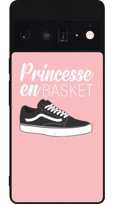 Coque Google Pixel 6 Pro - Silicone rigide noir princesse en basket