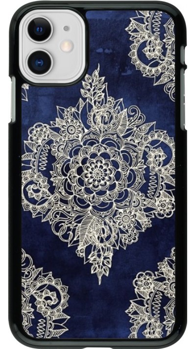 Coque iPhone 11 - Cream Flower Moroccan