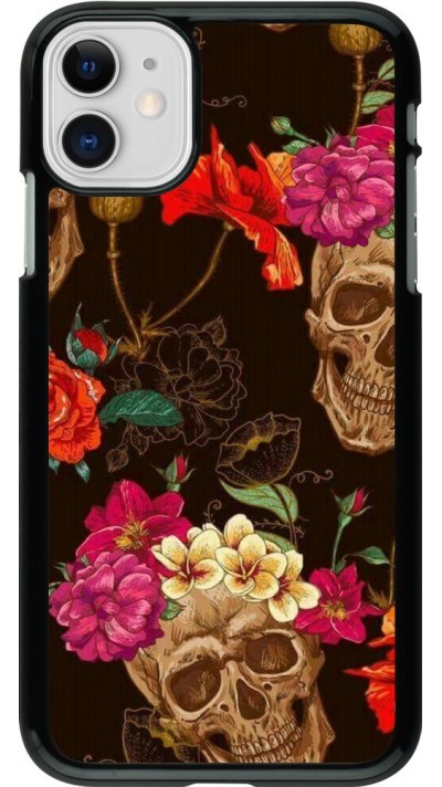Coque iPhone 11 - Skulls and flowers