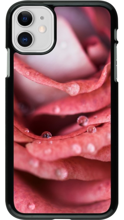 Coque iPhone 11 - Valentine 2023 wet petals