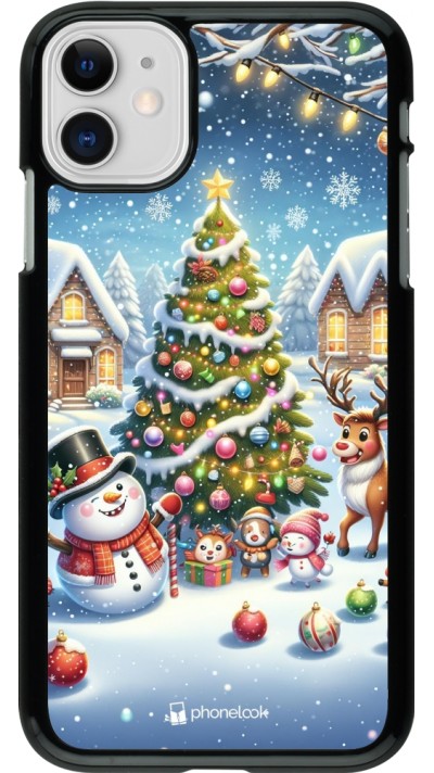 Coque iPhone 11 - Noël 2023 bonhomme de neige et sapin