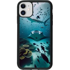 iPhone 11 Case Hülle - Silikon schwarz Manta Lagune Reinigung