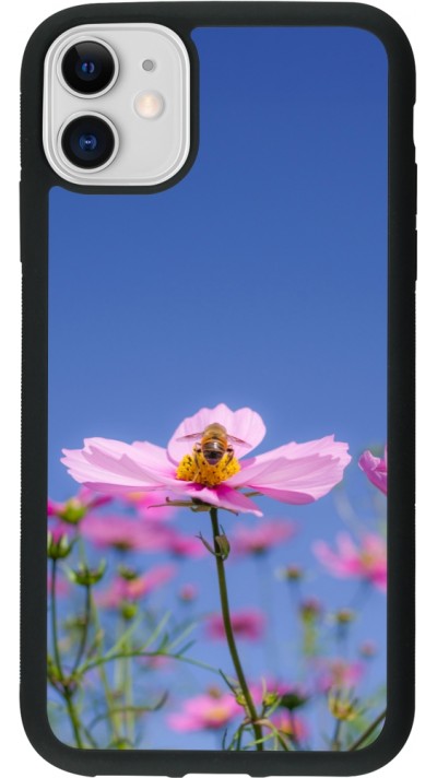Coque iPhone 11 - Silicone rigide noir Bee on a flower 2026