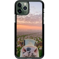 iPhone 11 Pro Case Hülle - Cow with tulips Spring 2026