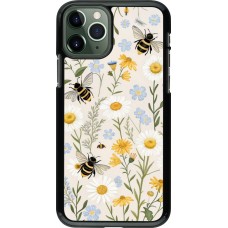 iPhone 11 Pro Case Hülle - Pattern bees Spring 2026