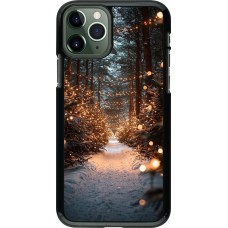 iPhone 11 Pro Case Hülle - Winter 25 Winter snowy road