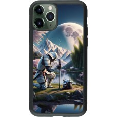 Coque iPhone 11 Pro - Silicone rigide noir Samurai Katana Lune