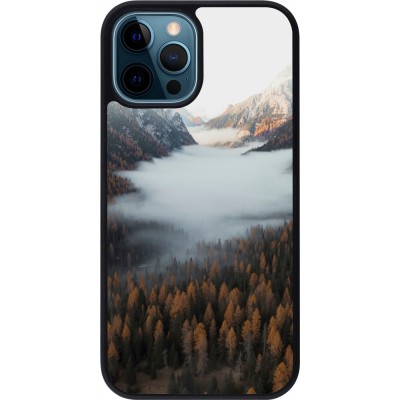 iPhone 12 / 12 Pro Case Hülle - Silikon schwarz Autumn 22 forest lanscape