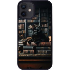 iPhone 12 mini Case Hülle - Silikon schwarz Katze Bücher dunkel