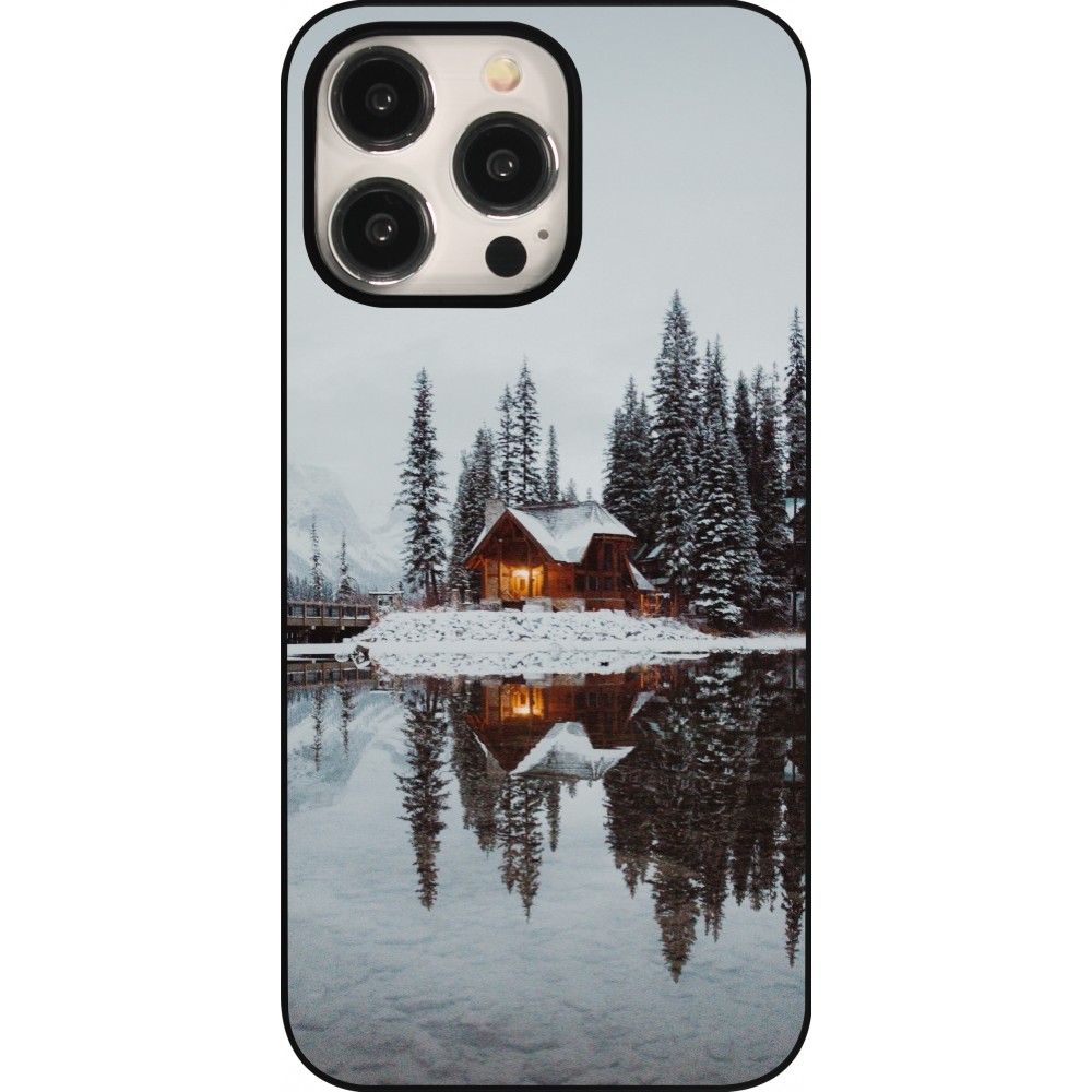 iPhone 15 Pro Max Case Hülle - Winter 25 Winter house forest afternoon