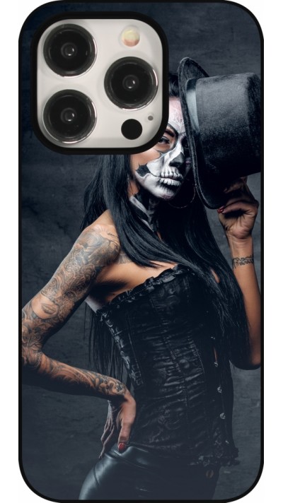 iPhone 15 Pro Case Hülle - Halloween 22 Tattooed Girl