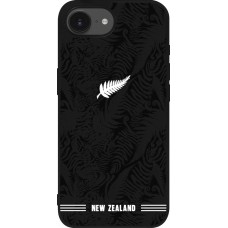 Coque iPhone 17e / 16e - Silicone rigide noir Maillot de football Nouvelle-Zélande 2026 personnalisable