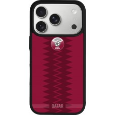 Coque iPhone 17 Pro - Silicone rigide noir Maillot de football Qatar 2026 personnalisable