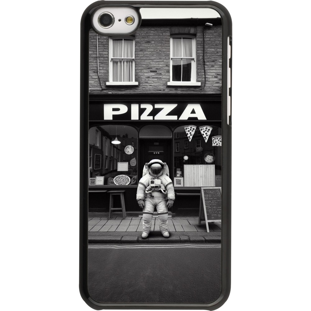 iPhone 5c Case Hülle - Astronaut vor einer Pizzeria