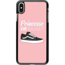 Coque iPhone Xs Max - princesse en basket