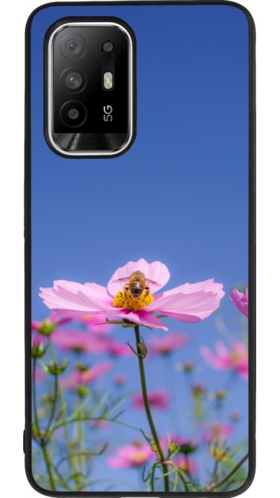 OPPO F19 Pro+ Case Hülle - Silikon schwarz Bee on a flower Spring 2026