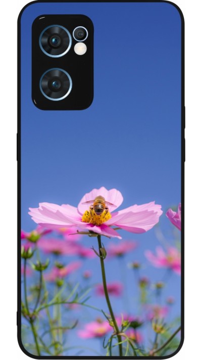 Coque OPPO Reno7 5G - Silicone rigide noir Bee on a flower 2026
