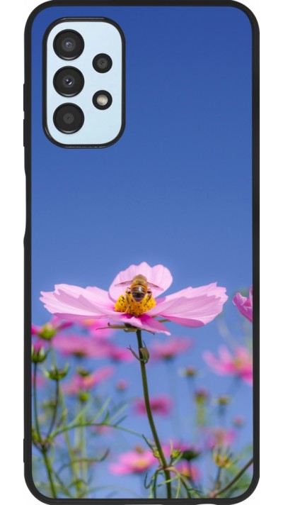 Samsung Galaxy A13 5G Case Hülle - Silikon schwarz Bee on a flower Spring 2026
