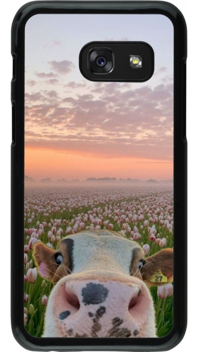 Coque Samsung Galaxy A3 (2017) - Cow with tulips Spring 2026