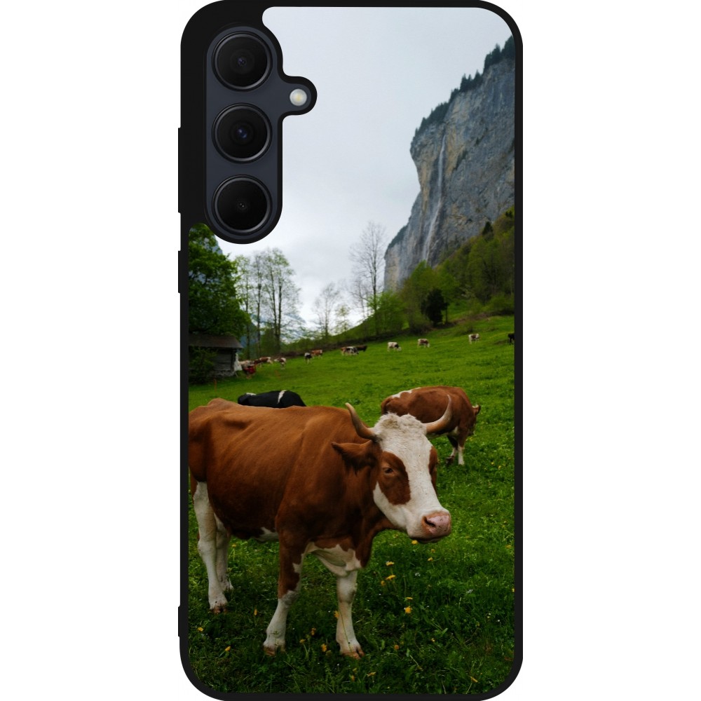 Samsung Galaxy A36 Case Hülle - Silikon schwarz  Nationalfeiertag Schweiz Kühe