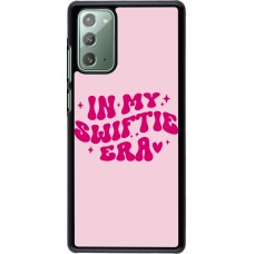 Samsung Galaxy Note 20 Case Hülle - Taylor Swift In My Swiftie Era - Pink
