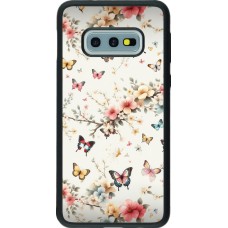 Coque Samsung Galaxy S10e - Silicone rigide noir Spring 25 Papillons Légers
