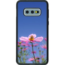 Coque Samsung Galaxy S10e - Silicone rigide noir Bee on a flower Spring 2026