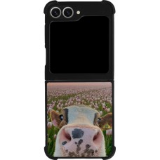 Coque Samsung Galaxy Z Flip6 - Silicone rigide noir Cow with tulips Spring 2026