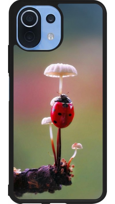 Coque Xiaomi Mi 11 Lite 5G - Silicone rigide noir Ladybird on a mushroom Spring 2026