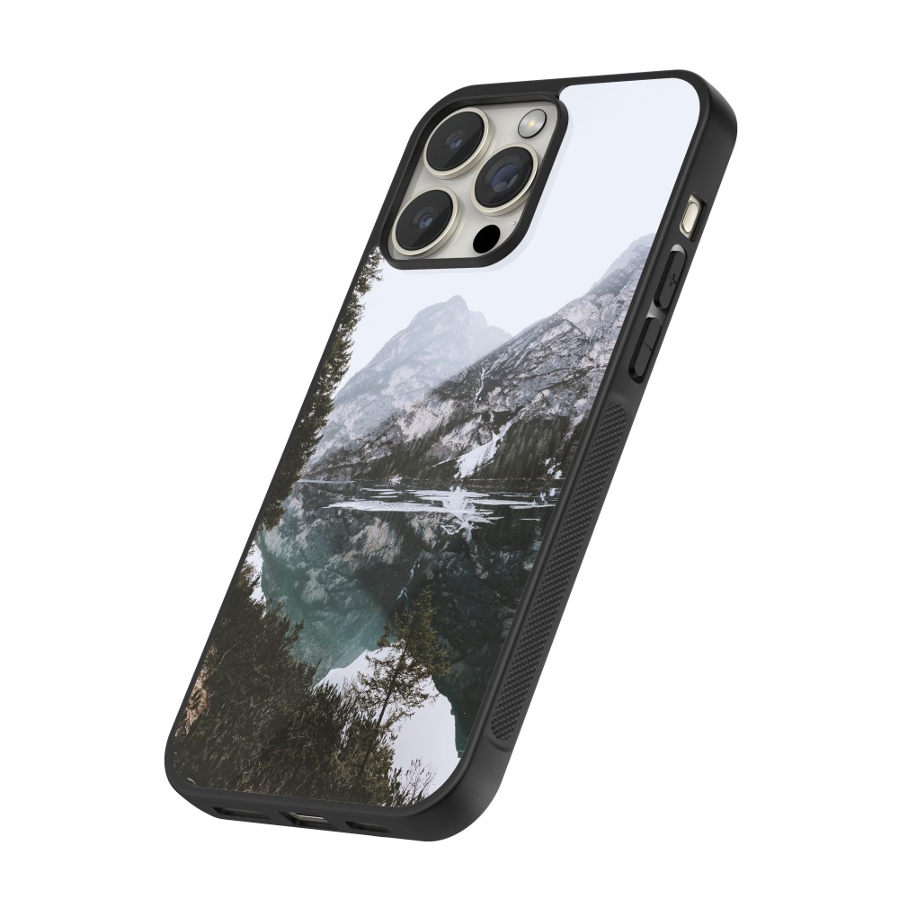 Coque iPhone 15 Pro - Silicone rigide noir Winter 22 snowy mountain and lake