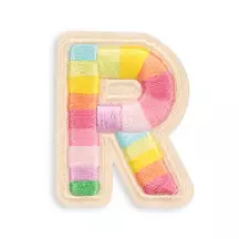 R