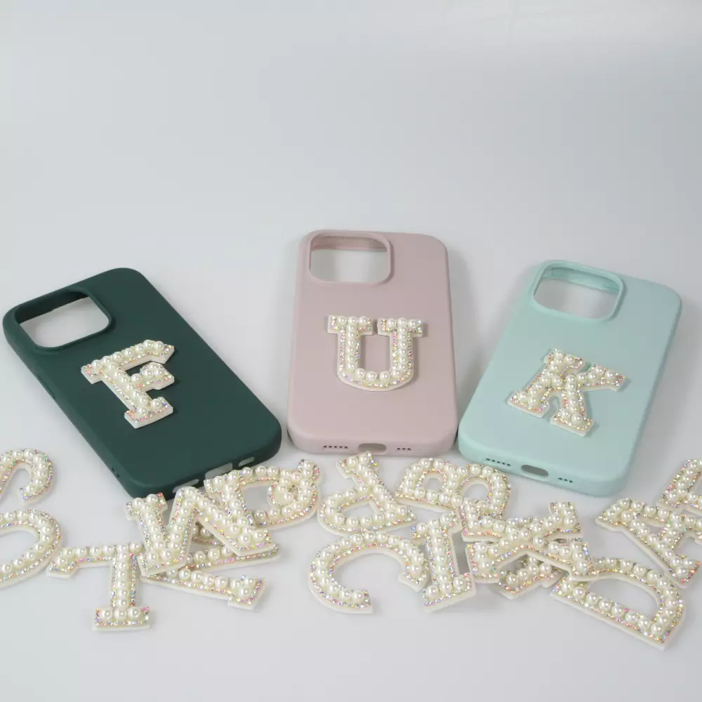 Autocollant sticker pour téléphone/tablette/ordinateur brodé en 3D pearls blanc - Lettre E