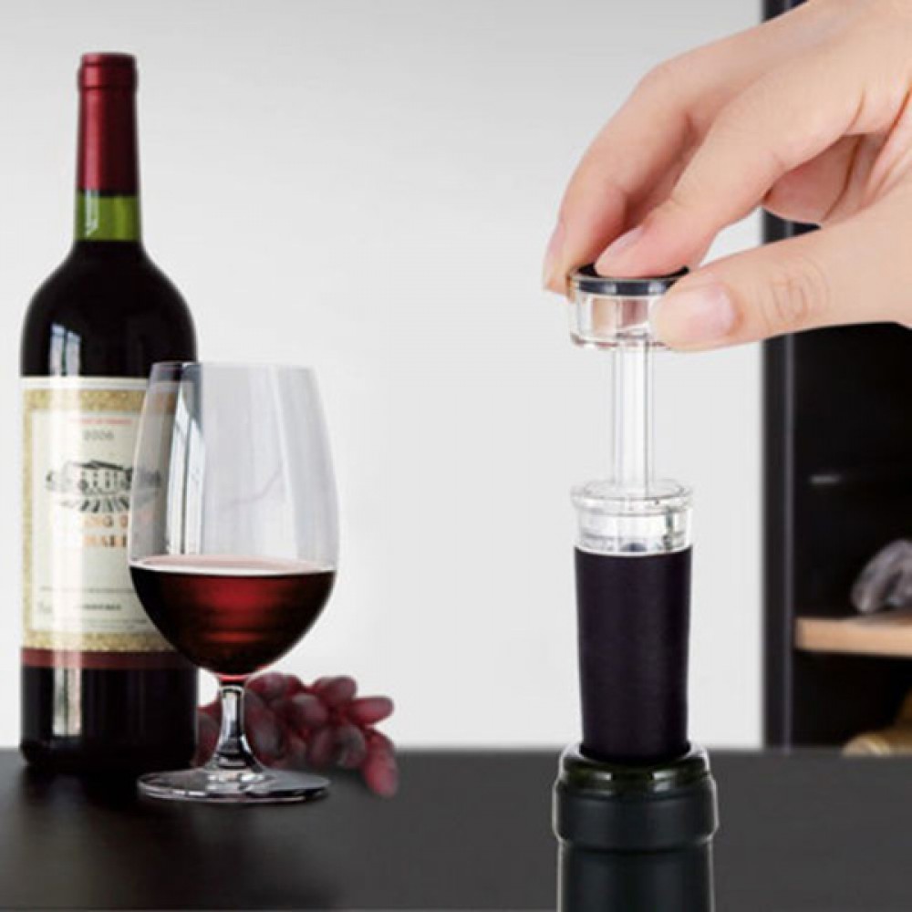 Pompe à vide avec bouchon de bouteille de vin pour une couverture  hermétique - Acheter sur PhoneLook