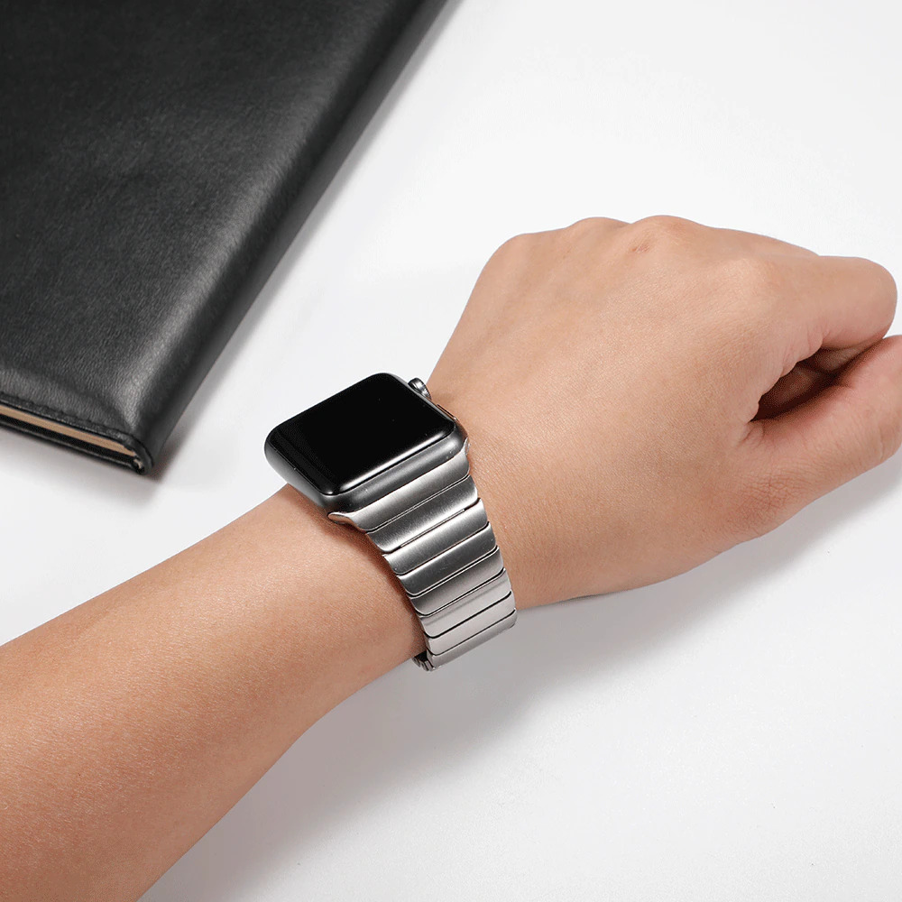 Premium-Vollstahlarmband silber - Apple Watch 38/40/41/42 mm