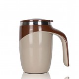 Elektronischer Coffee Cup aus Edelstahl 380ml mit automatischer Rühr Funktion - Braun