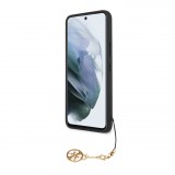 Samsung Galaxy S23+ Case Hülle - Guess Leinwand Kunstleder Monogramm goldenen Metall-Logo mit Charm Anhänger - Schwarz