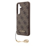 Coque Samsung Galaxy A35 5G - Guess toile similicuir monogramme logo métallique doré avec pendentif charm - Brun