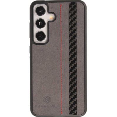 Samsung Galaxy S24 Case Hülle - Carbomile Alcantara und Carbon mit roten Nähten (MagSafe kompatibel)
