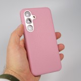 Samsung Galaxy S24+ Case Hülle - Vollständig genarbtes Luxuskalbsleder mit Metallknöpfen und MagSafe - Rosa