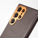 Galaxy S24 Ultra Case Hülle - Vollständig genarbtes Luxuskalbsleder mit Metallknöpfen und MagSafe - Dunkelbraun