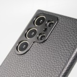 Galaxy S24 Ultra Case Hülle - Vollständig genarbtes Luxuskalbsleder mit Metallknöpfen und MagSafe - Schwarz
