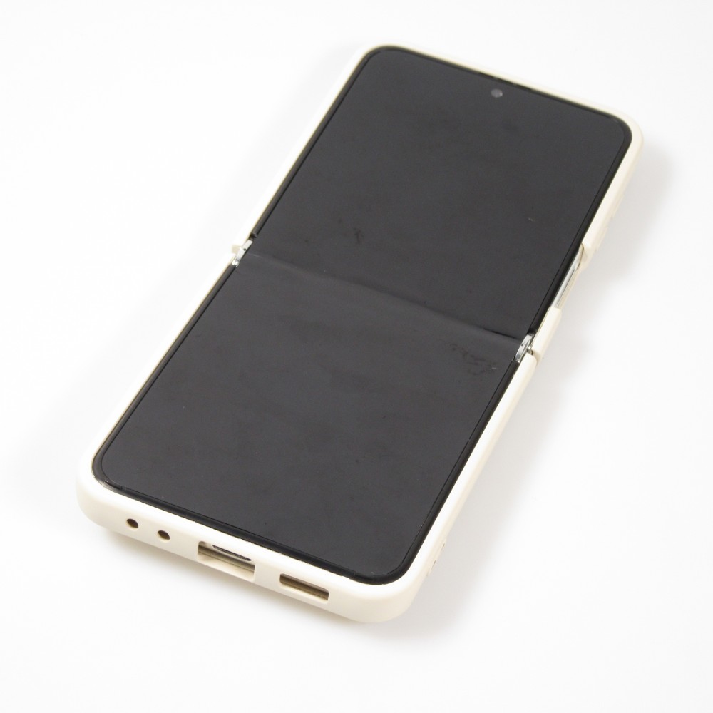 Galaxy Z Flip5 Case Hülle - Soft Touch mit Ring - Beige