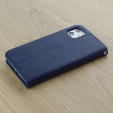 Hülle iPhone 13 - Flip Geometrisch blau
