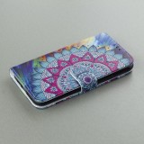 Fourre iPhone 11 - Flip Mandala rainbow