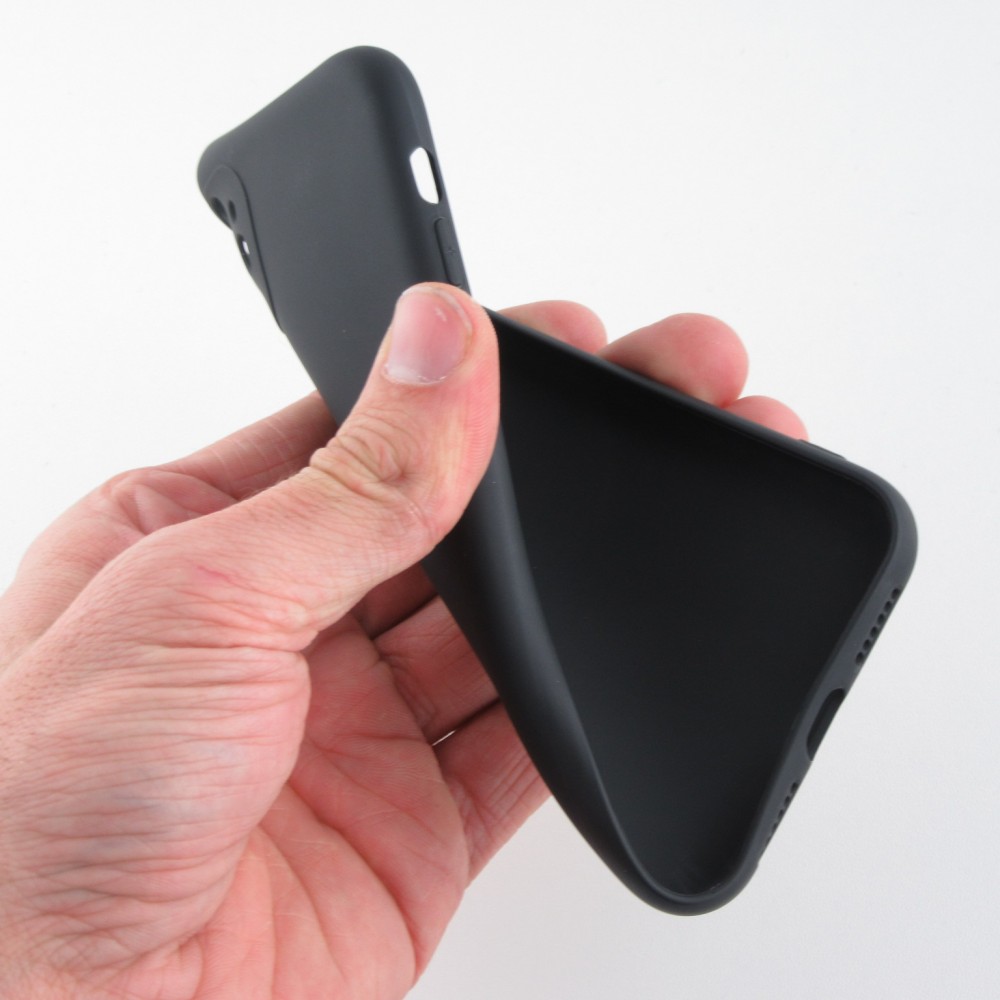 Coque iPhone 11 Pro - Silicone Mat Coeur - Noir