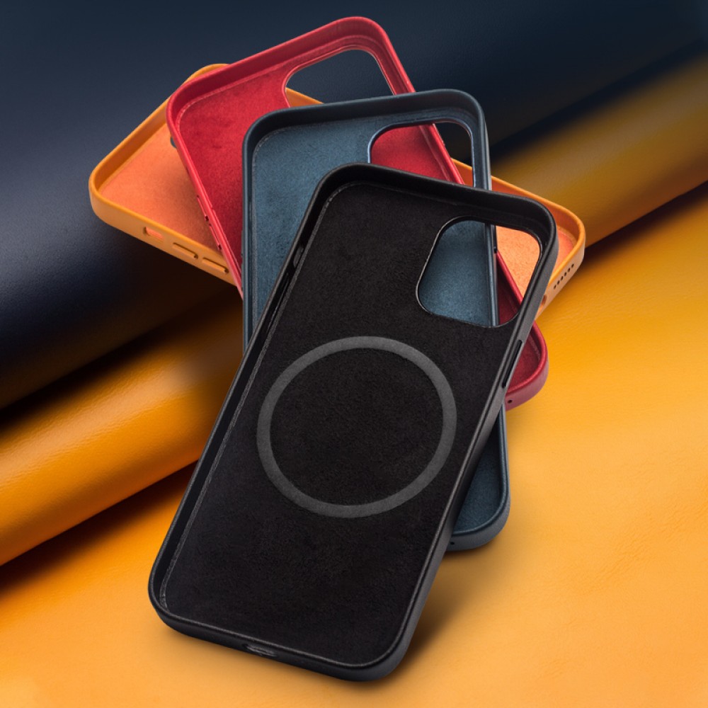 Coque iPhone 12 / 12 Pro - Qialino cuir véritable (compatible MagSafe) - Noir