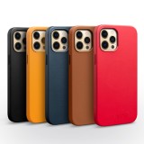 Coque iPhone 12 mini - Qialino cuir véritable (compatible MagSafe) - Noir